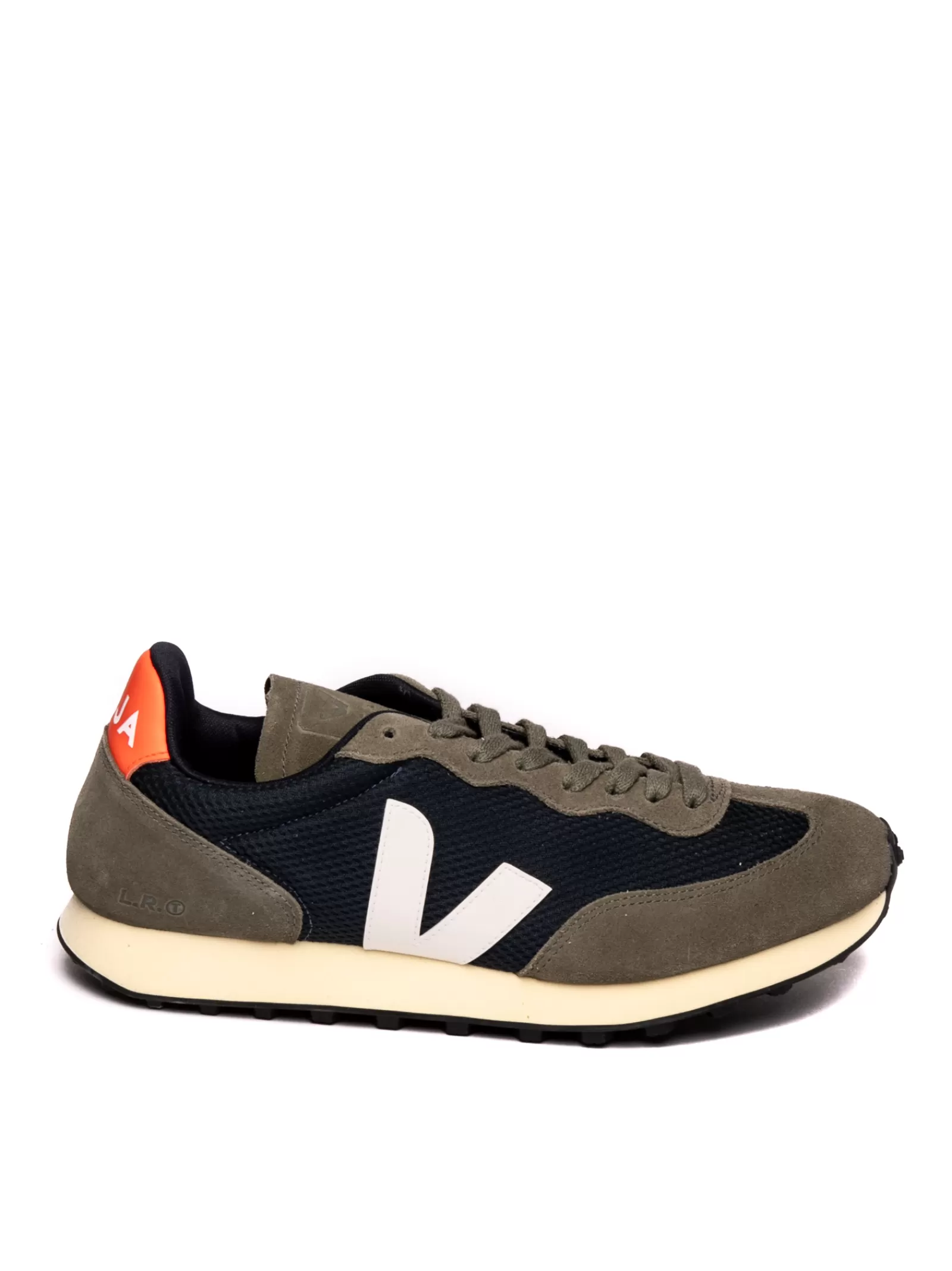 Clearance VEJA Sneakers