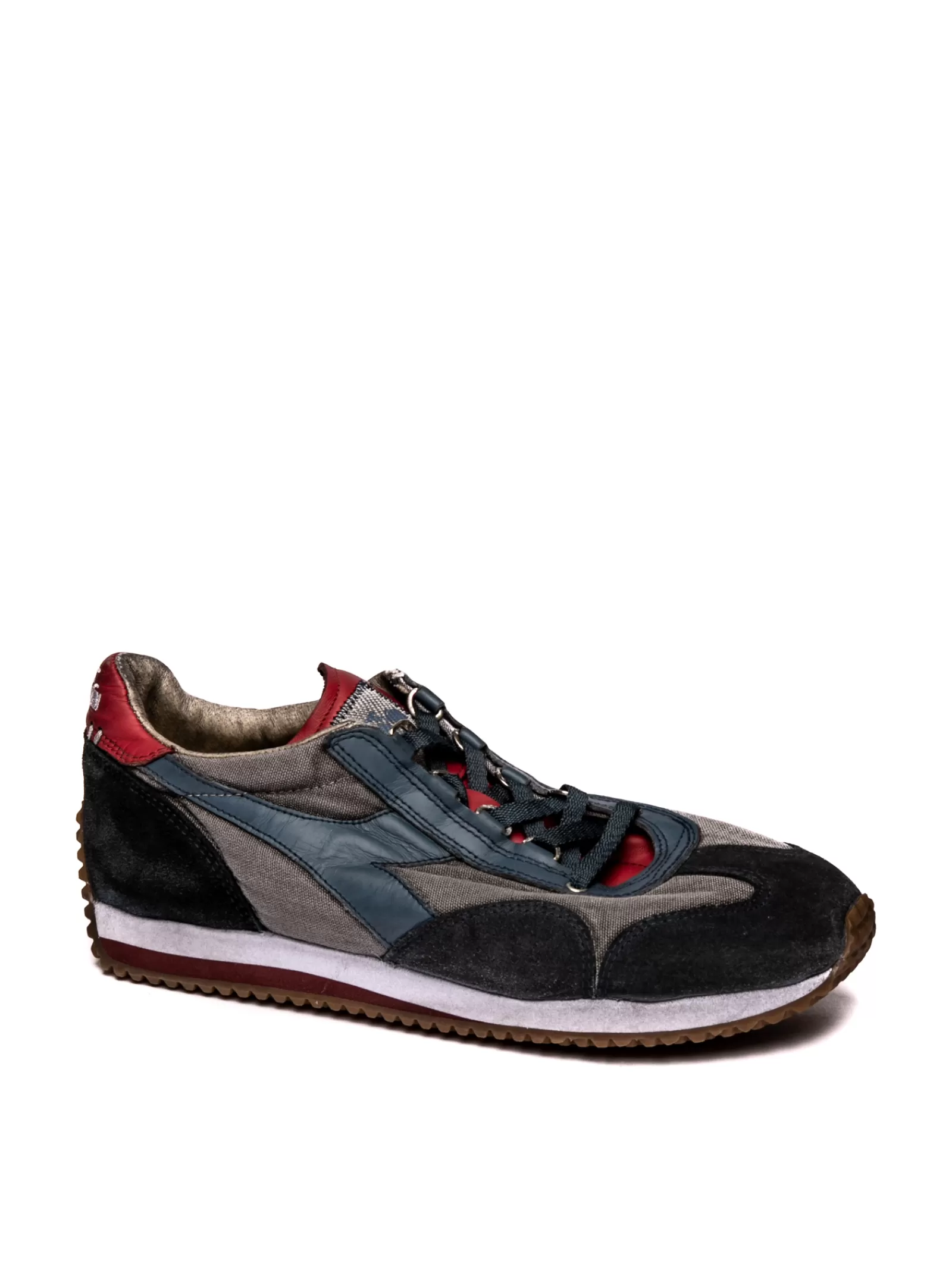 Cheap DIADORA Sneakers